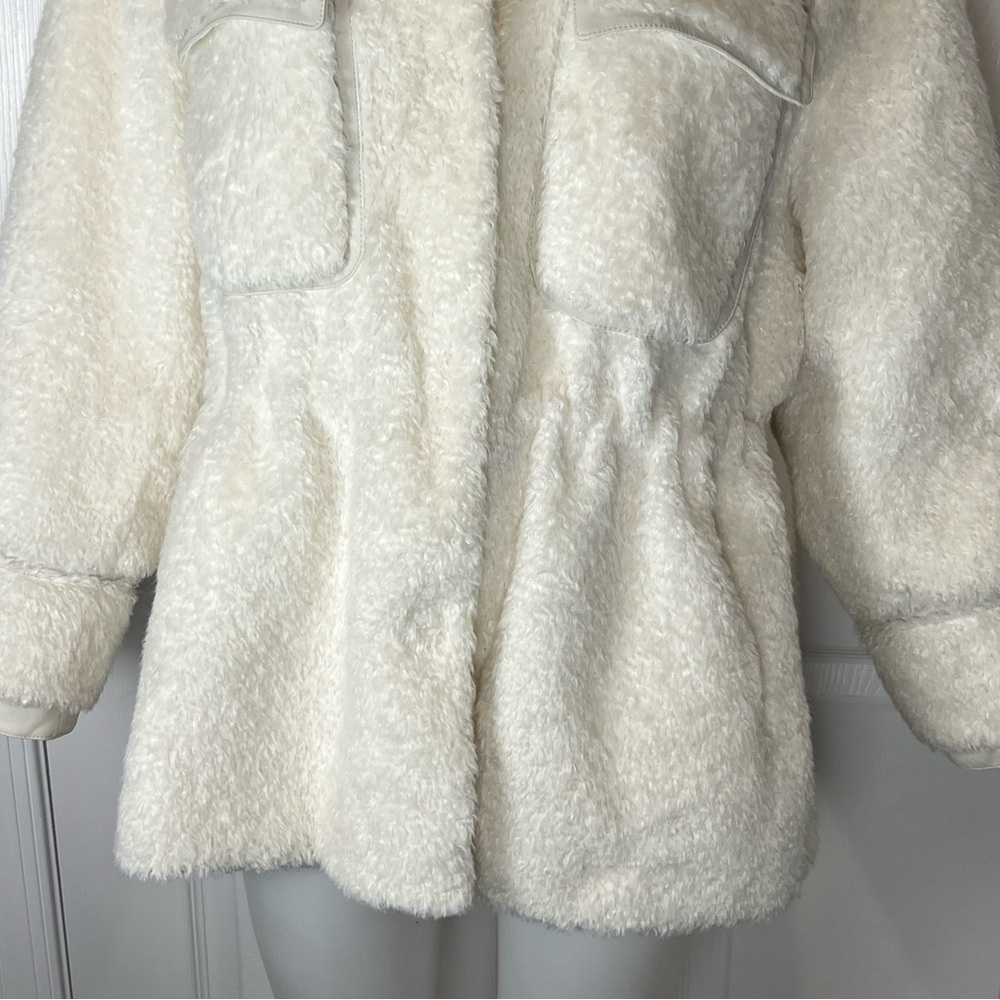 Maeve Anthropologie cinch waist snap front white faux fur jacket small - Picture 5 of 11